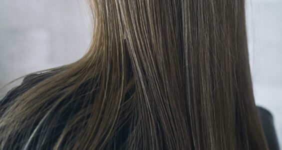 avalon:hairが大切にしている  ヘアカラーの「前処理・中間処理・後処理」